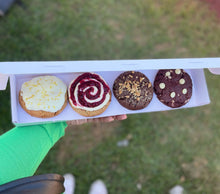 Cargar imagen en el visor de la galería, Caja galletas
